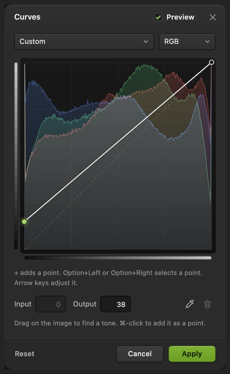 Curve RGB con il punto estremo inferiore selezionato a Input zero e Output 38; punto estremo e intero controllo Output cerchiati